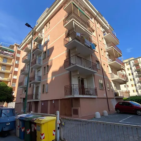 A Due Passi Dal Mare!