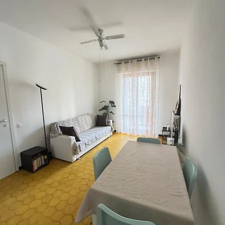 A Due Passi Dal Mare! Apartamento *